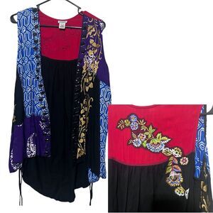 Usindo Vest sz S Beaded Embroidered Flowers Patchwork colorful Boho Art to wear
